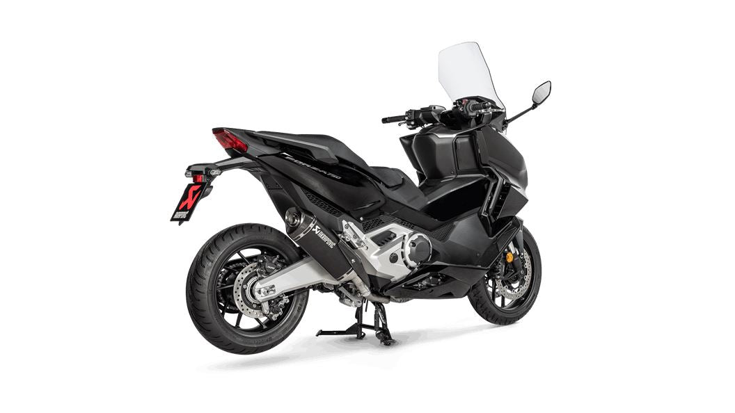 Akrapovic Slip-On Line Muffler TI/CF Black For Honda X-ADV 750 17-23 S-H7SO4-HRTBL