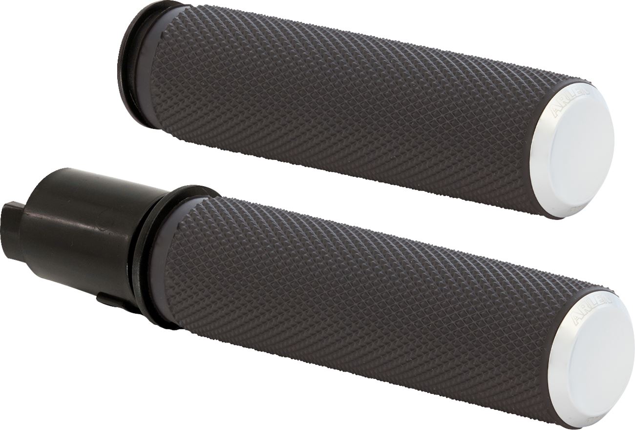 Arlen Ness Knurled Grips Chrome For Harley Davidson FLHXSE 1977 23-24 500-051