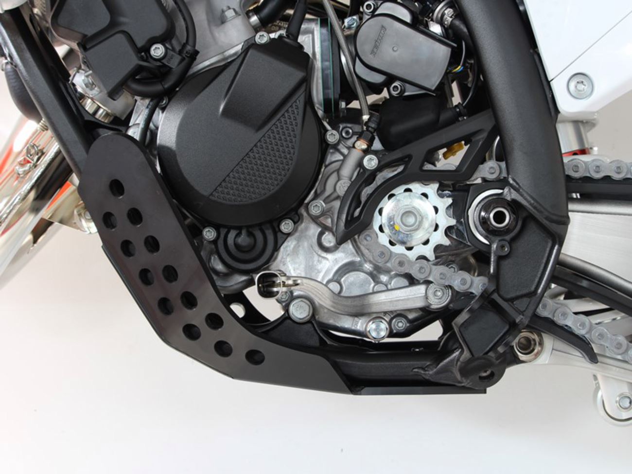 AXP RACING Skid Plate 6MM For TC/SX/MC 125 23-25 Black AX1668