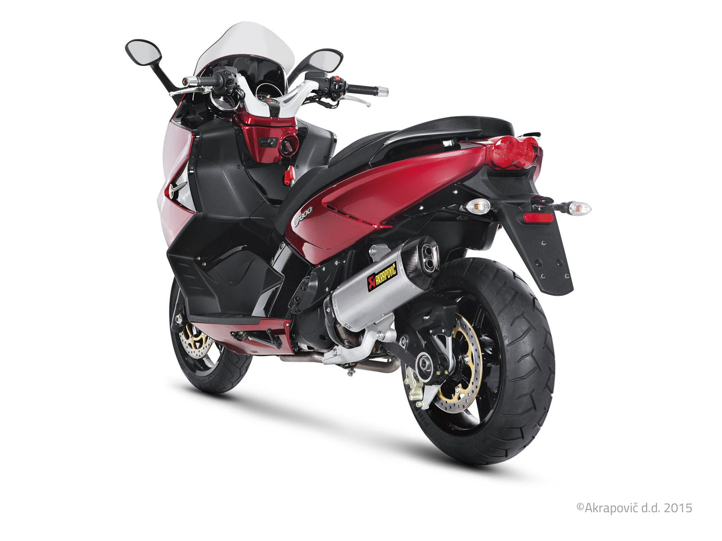 Akrapovic Slip-On Line Muffler Scooter SS/CF For Aprilia SRV 850 Gilera GP 800 08-16 S-A8SO2-HWSS