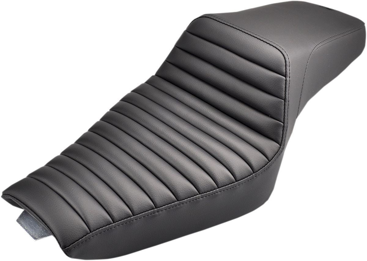 Saddlemen Step Up Seat (807-11-171)
