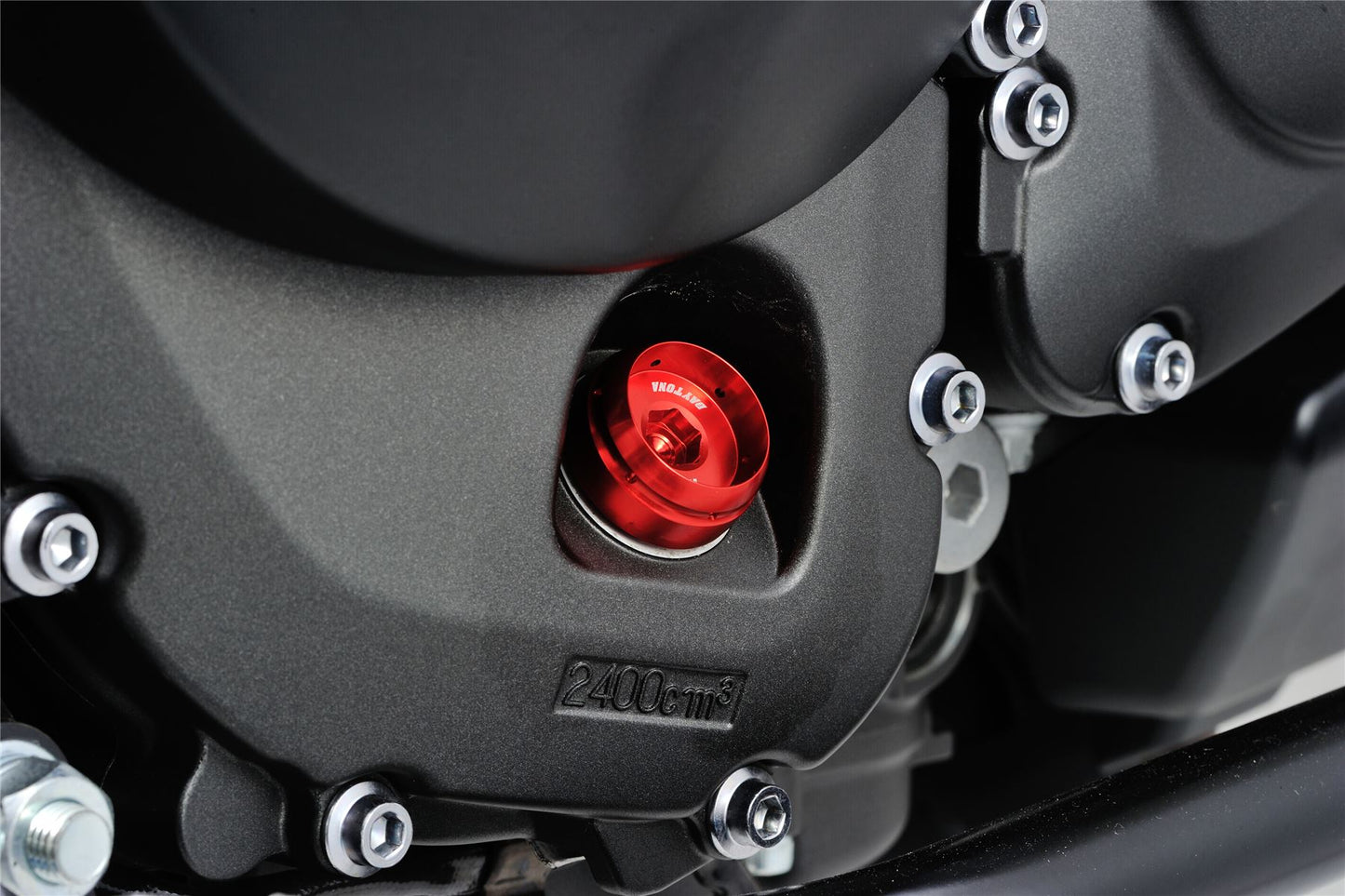 Daytona Bullet Oil Filler Cap M20xP2.5 Red Aluminum with O-ring & Wire-lock 98399