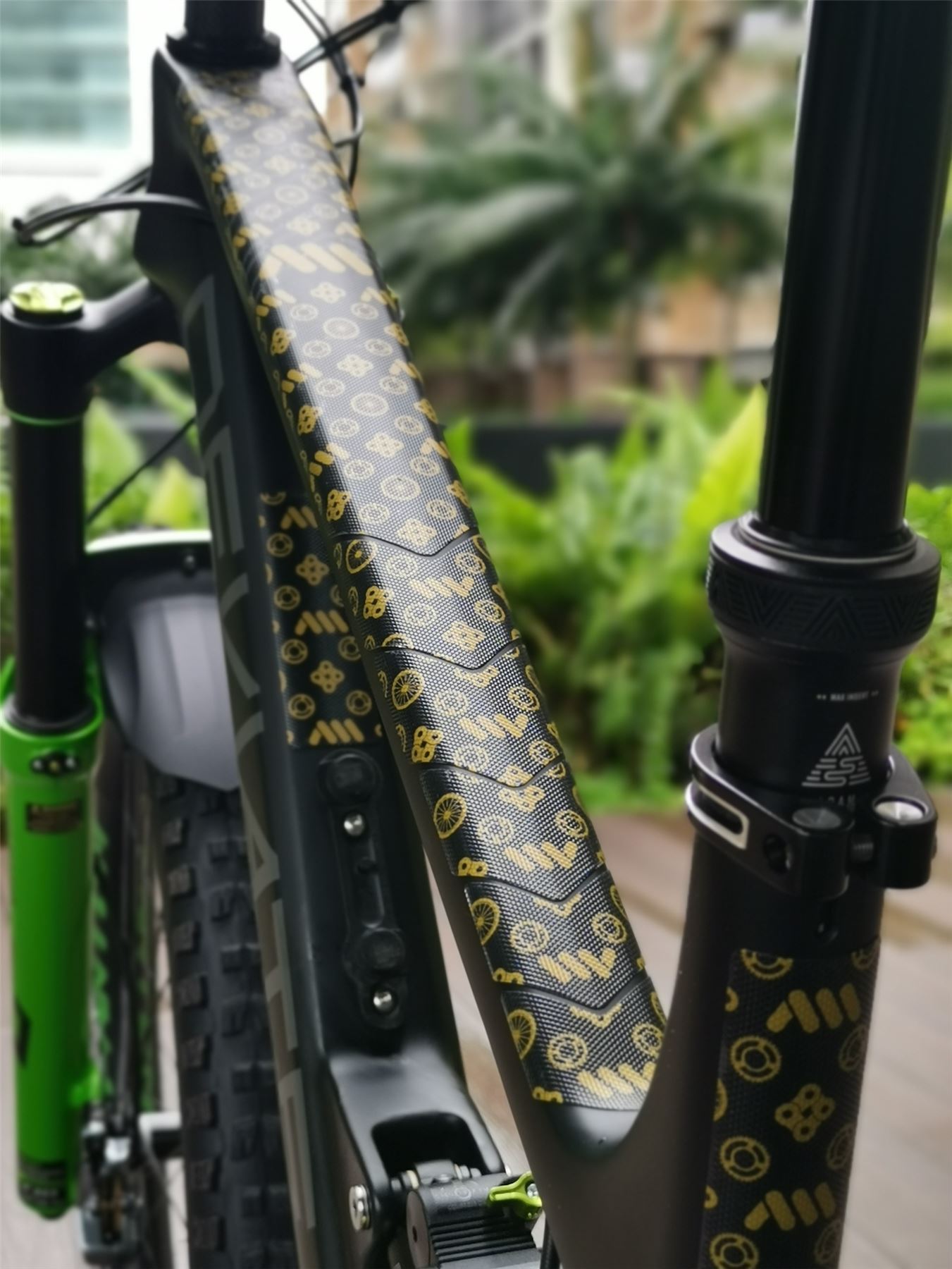 ALL MOUNTAIN STYLE Frame Guard Extra Protection CTR/GLD AMSFG2CUGD