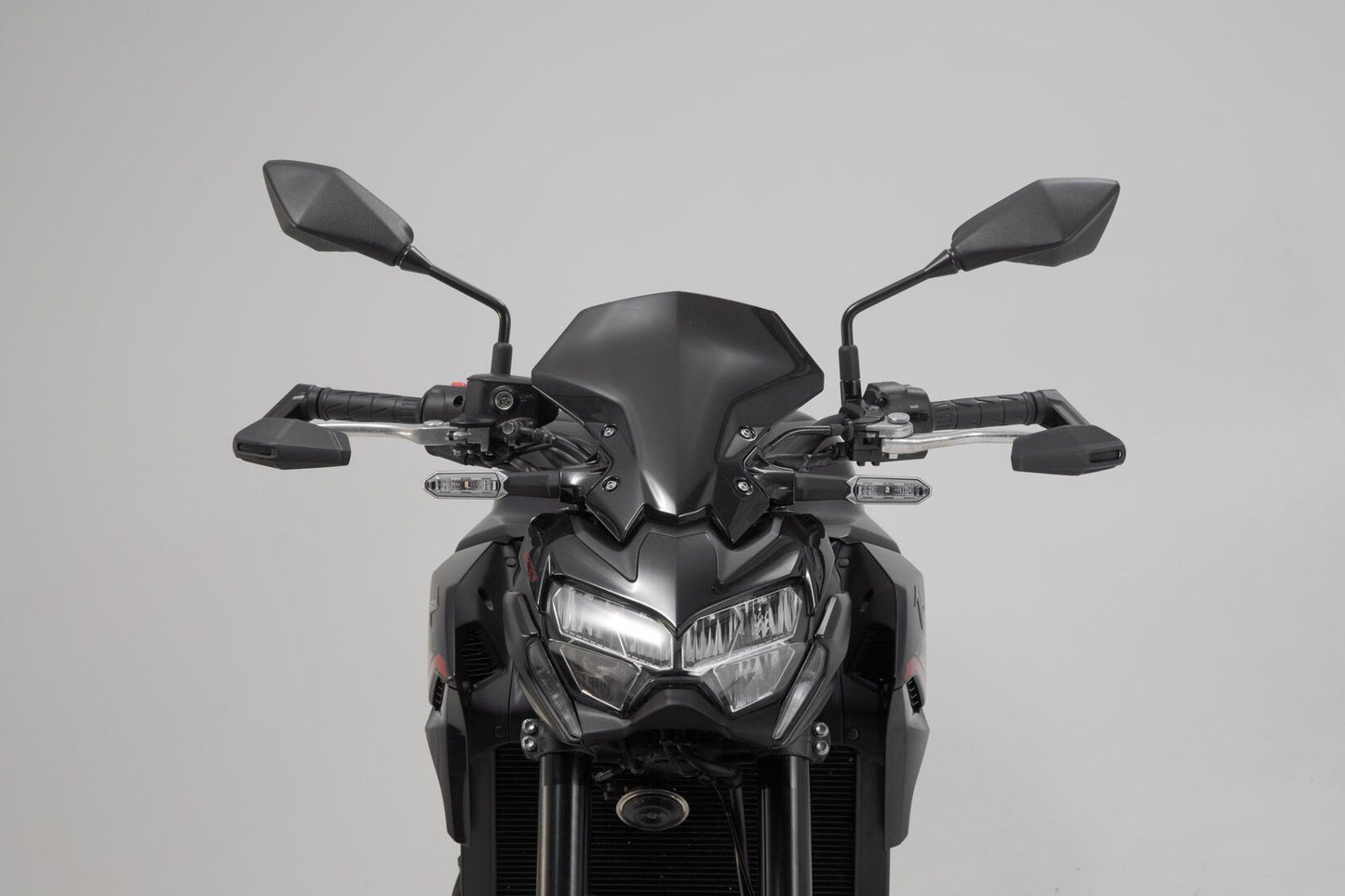 SW MOTECH Lever Guards For Kawasaki Z 900 Yamaha MT-09 ABS 17-24 LVG.08.868.11001