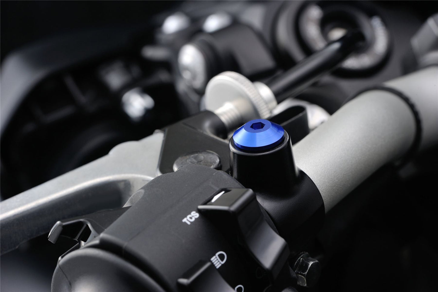 Daytona Mirror Plug Bolt Blue M10 x 1.25 Right CNC Aluminum Thread Type 99796