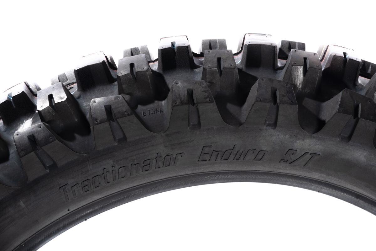 MOTOZ Tractionator Enduro S/T 110/90-19 62R TT Motocross Tyre