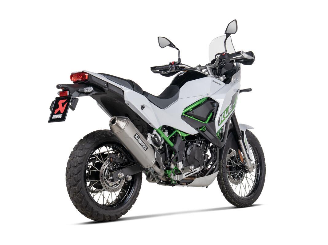 Akrapovic Slip-On Line Muffler Street For Kawasaki KLE 500 2026 Kit S-K5SO2-HFTT