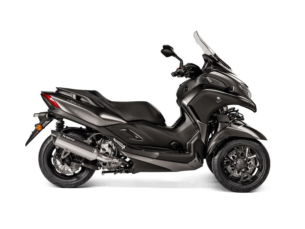 Akrapovic Slip-On Line Muffler Scooter SS/CF For Yamaha MW 300 20-24 S-Y3SO2-HRSS