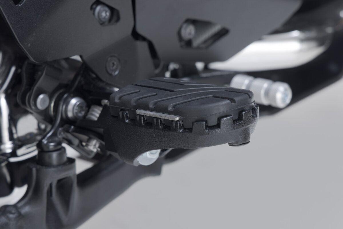 SW-MOTECH FOOTREST KIT ION FRS.10.011.10000/B