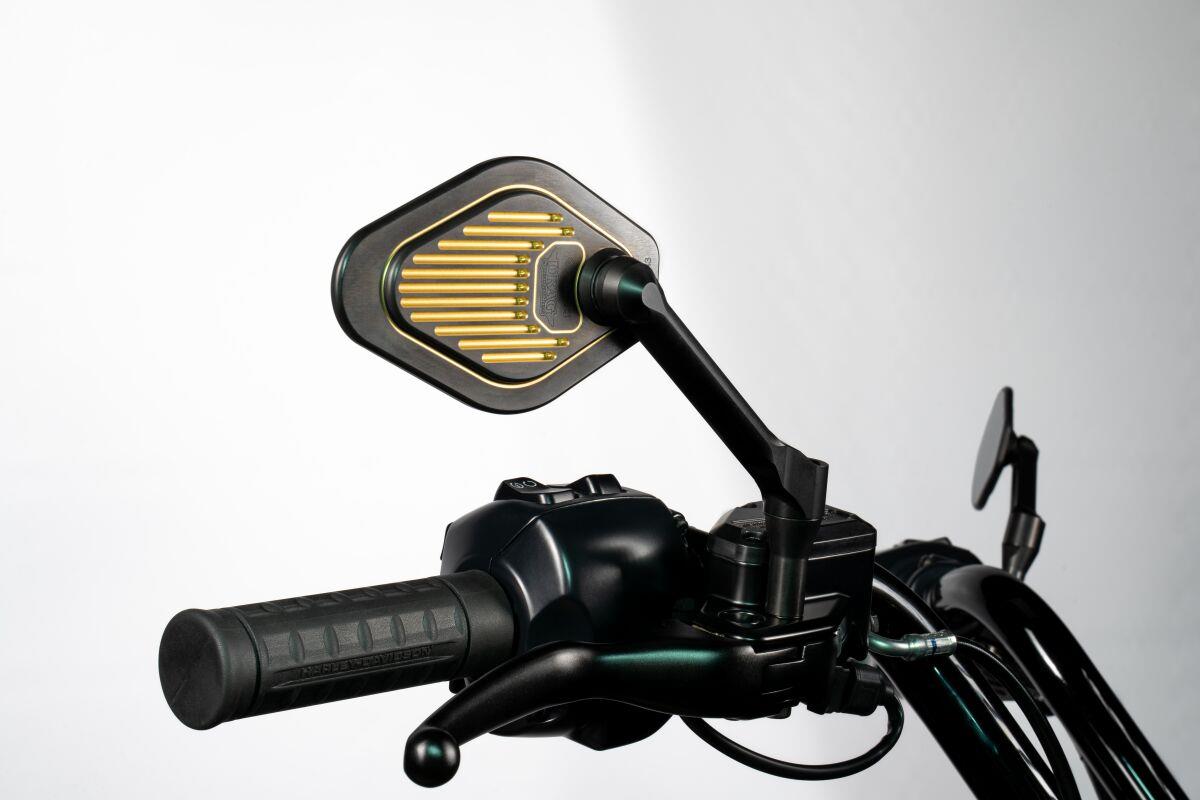 Drag Specialties Adjustable Mirror Short Stem 12cm Black & Gold M03-06-R-BDG