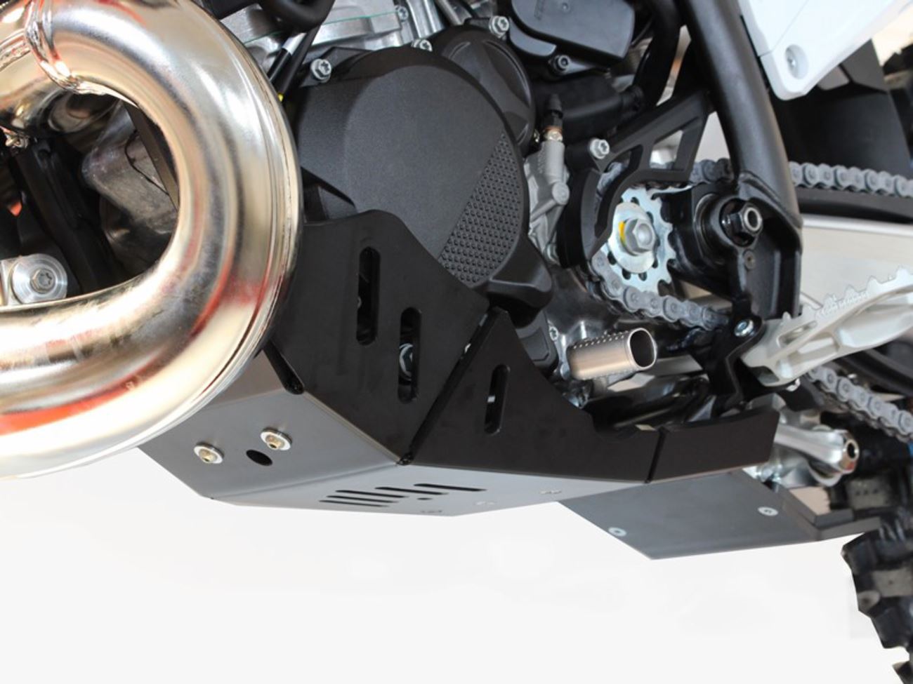 AXP RACING Xtrem Skid Plate Husqvarna/KTM/Gas Gas 250/300 23-25 Black AX1638