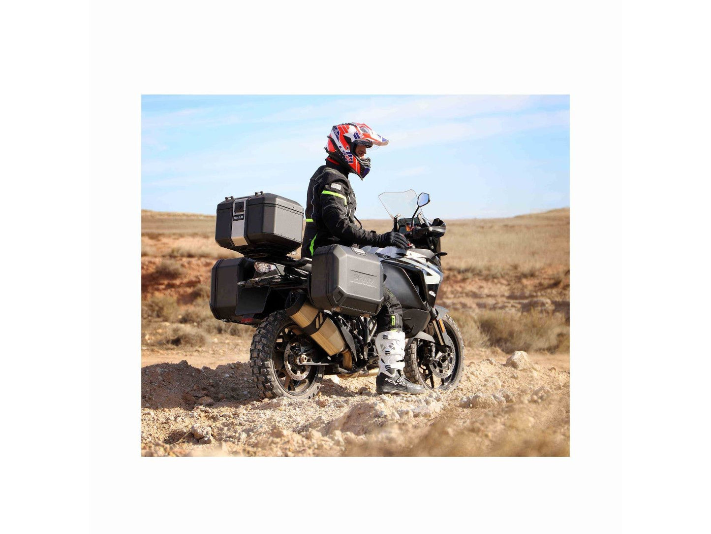 SHAD TR36 Terra Black Pannier Left D0TR36100LB