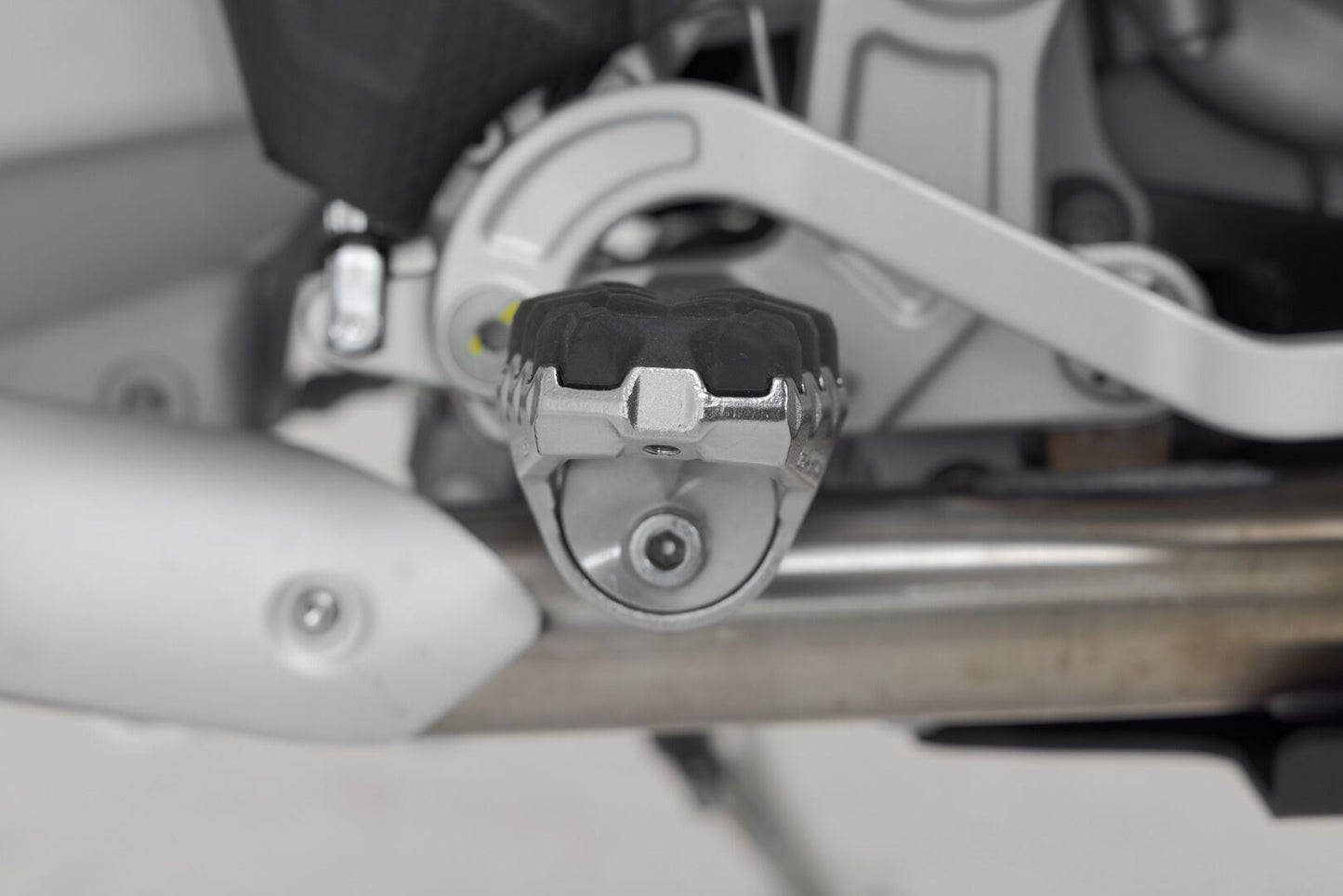 SW MOTECH Evolution Footrest For Aprilia Tuareg 660 ABS 22-24 FRS.13.112.10200