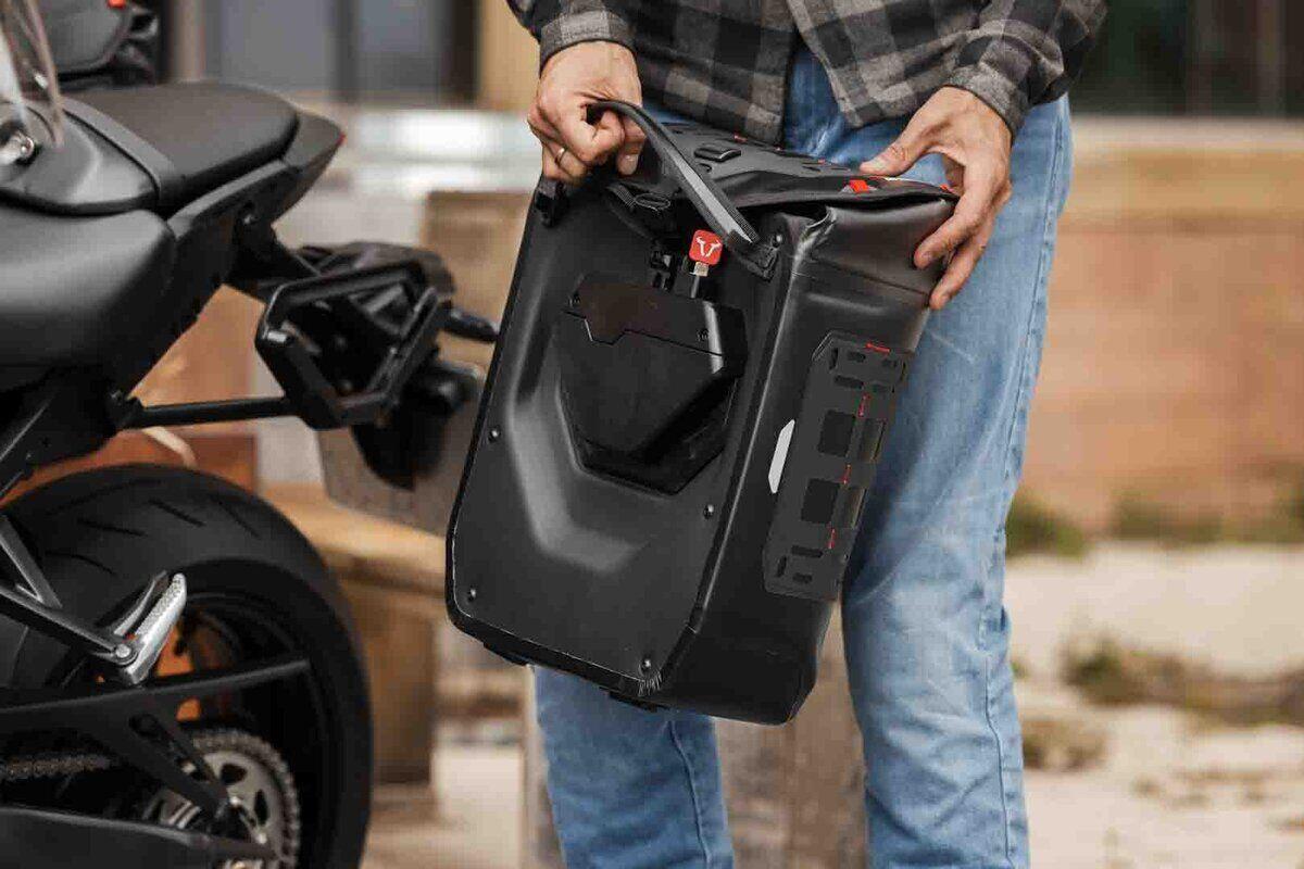 SW-Motech WP Side Bag 16L For Triumph Bonneville 1200 16-26 BC.SYS.00.008.10000