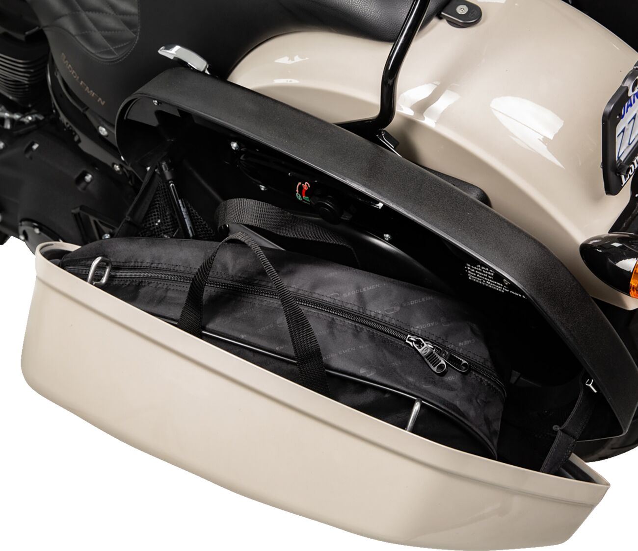 Saddlemen Liners Black Zipper Saddlebag For Harley Davidson FXLRTST 1923 22-24 EX000979