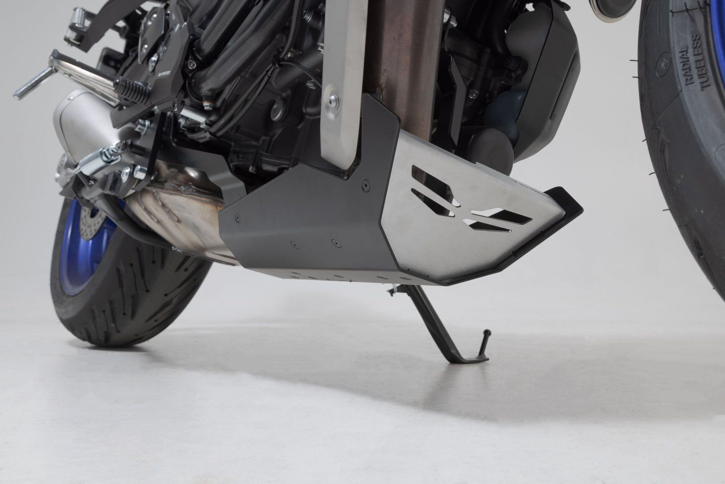 SW MOTECH Front Spoiler For Yamaha XSR 700 ABS 20-24 MSS.06.833.10001