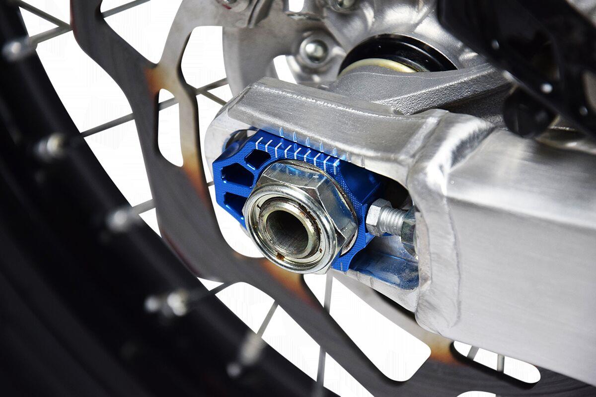 Scar Racing Axle Blocks For Suzuki RM-Z 250 Kawasaki KX 250 2003-2026 AB301B