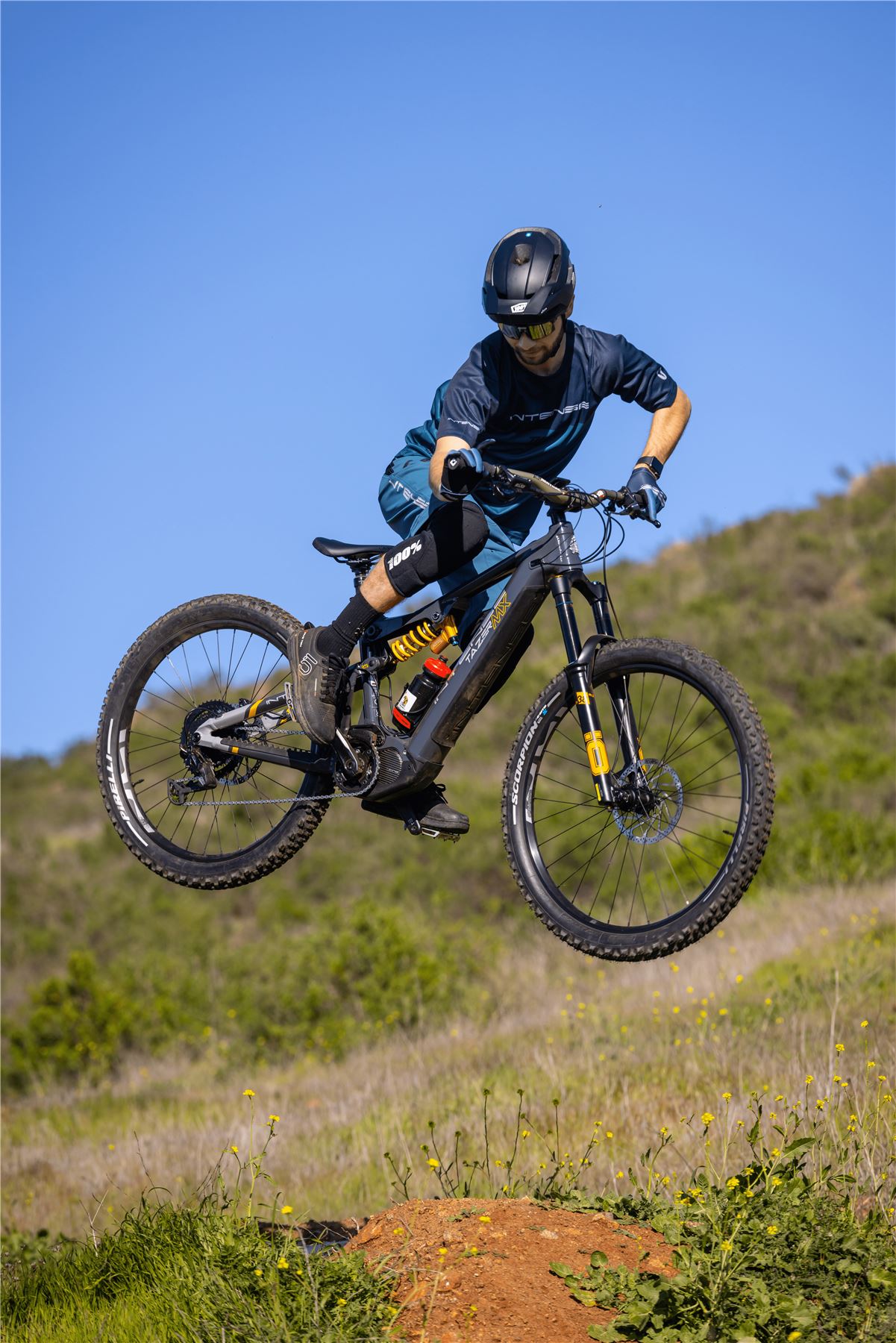 INTENSE Tazer MX Alloy Pro 2023 L/XL GREY BCZAE7MXPX-EU