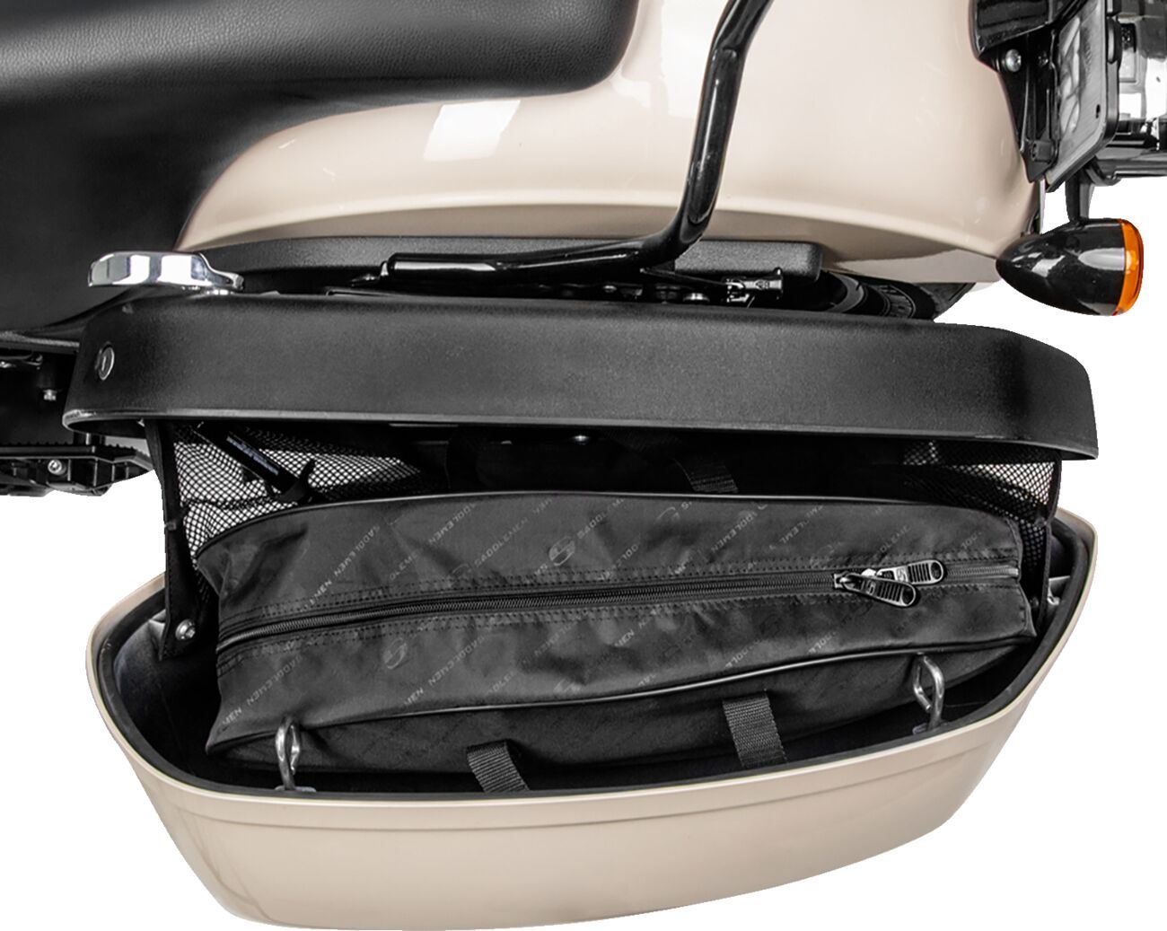 Saddlemen Liners Black Zipper Saddlebag For Harley Davidson FXLRTST 1923 22-24 EX000979
