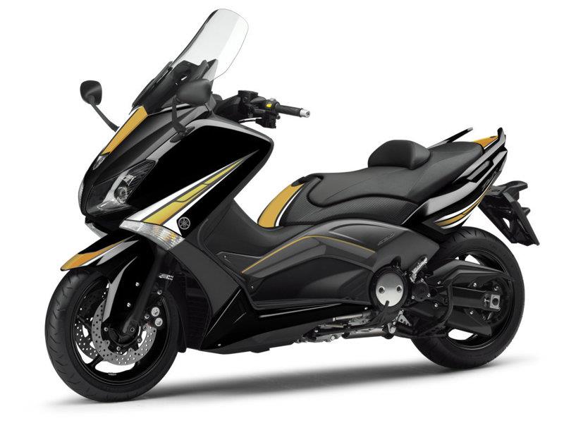 PUIG Sticker Kit Gold for Yamaha TMax 530 12-14 8419O