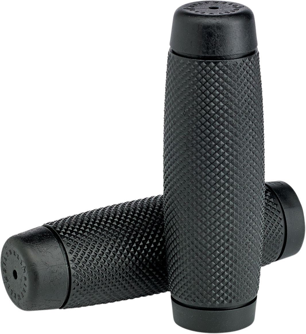 Biltwell Grips Recoil 7/8″ 22mm Black to Fit Harley V-Twin
