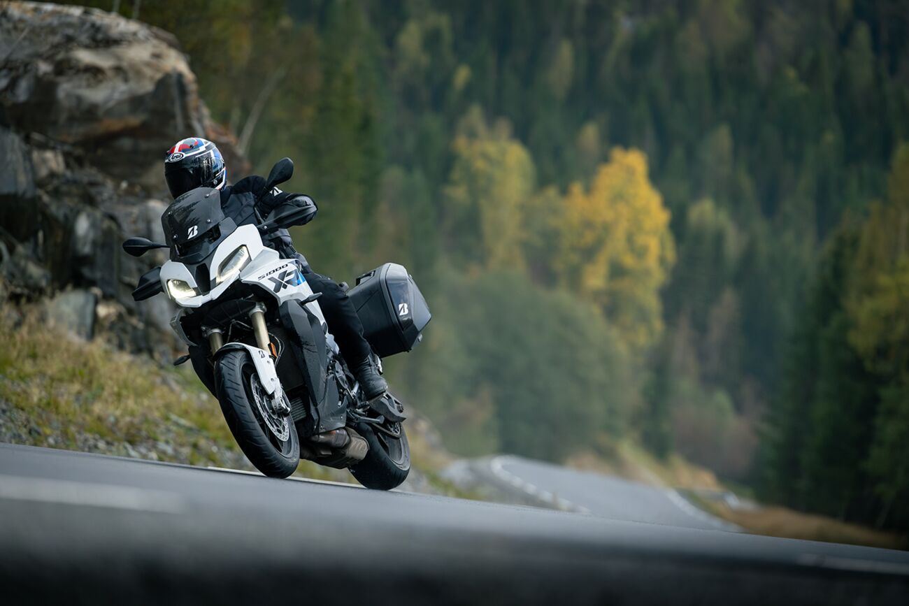 BRIDGESTONE T33 180/55ZR17 (73W) TL Motorcycle Tyre