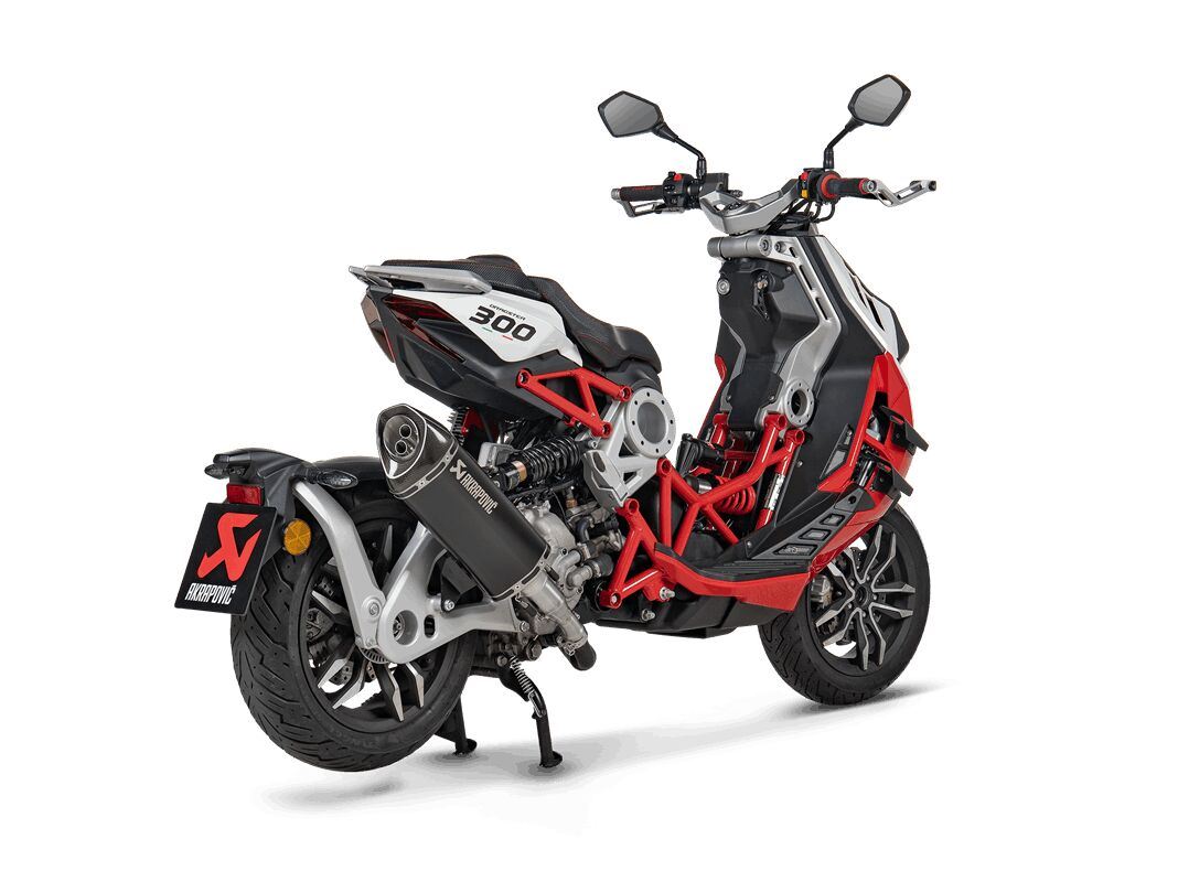 Akrapovic Slip-On Line Muffler Scooter TI For Italjet Dragster 300 2024 S-IT3SO1-HRTBL
