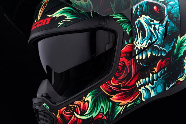 ICON Airflite™ Omnicrux MIPS Graphic Motorcycle Helmet