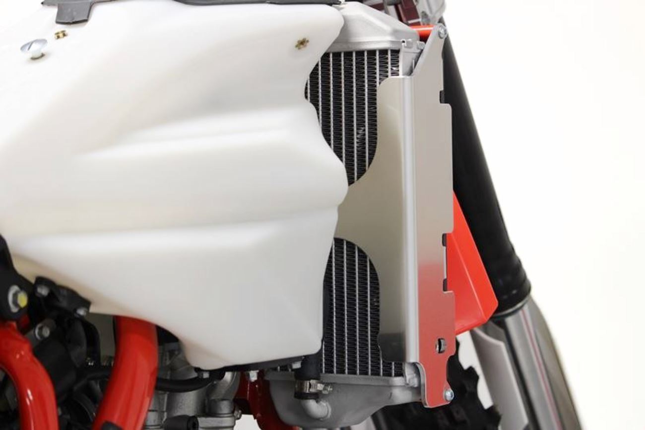 AXP RACING Xtrem Radiator Guards For BETA 350+ 20-23 RD AX1584