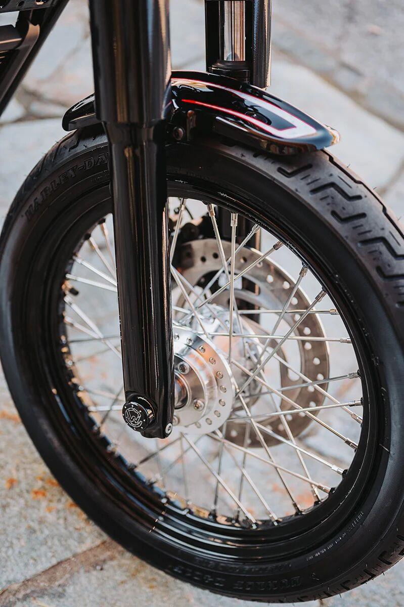 Cult Werk Axle Cover For Harley Davidson FLHCS 1923 2018-2026 Black HD-BRO036