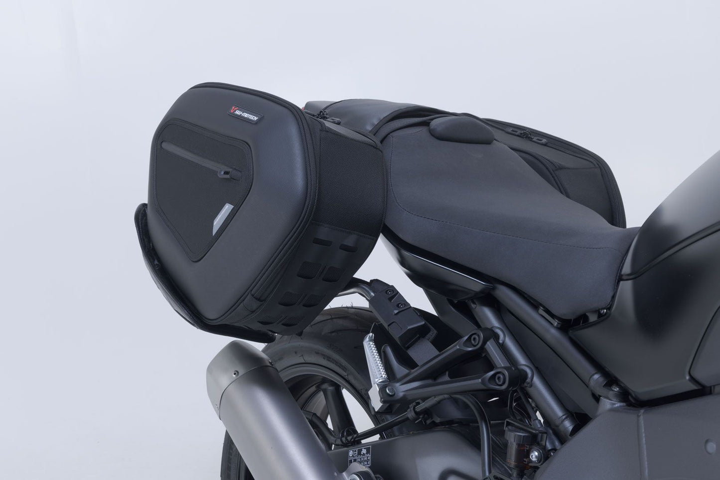 SW MOTECH Pro Blaze Saddlebag Set For Yamaha MT-10 16-24 BC.HTA.06.740.37300