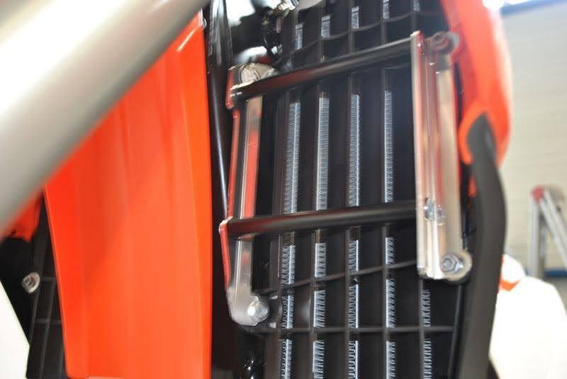 AXP Racing Radiator Braces Husqvarna TC/FC 18 AX1449