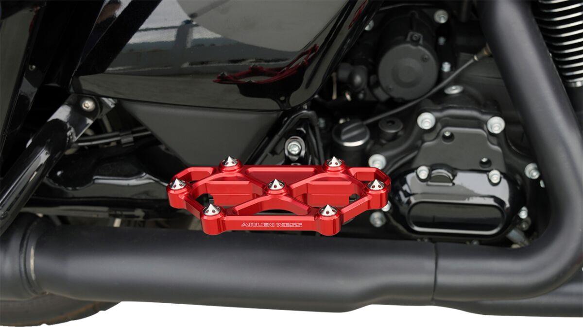 Arlen Ness Diamond Floorboards For Harley Davidson FLHRXS 1868 ABS 1983-2024 Red 410-062