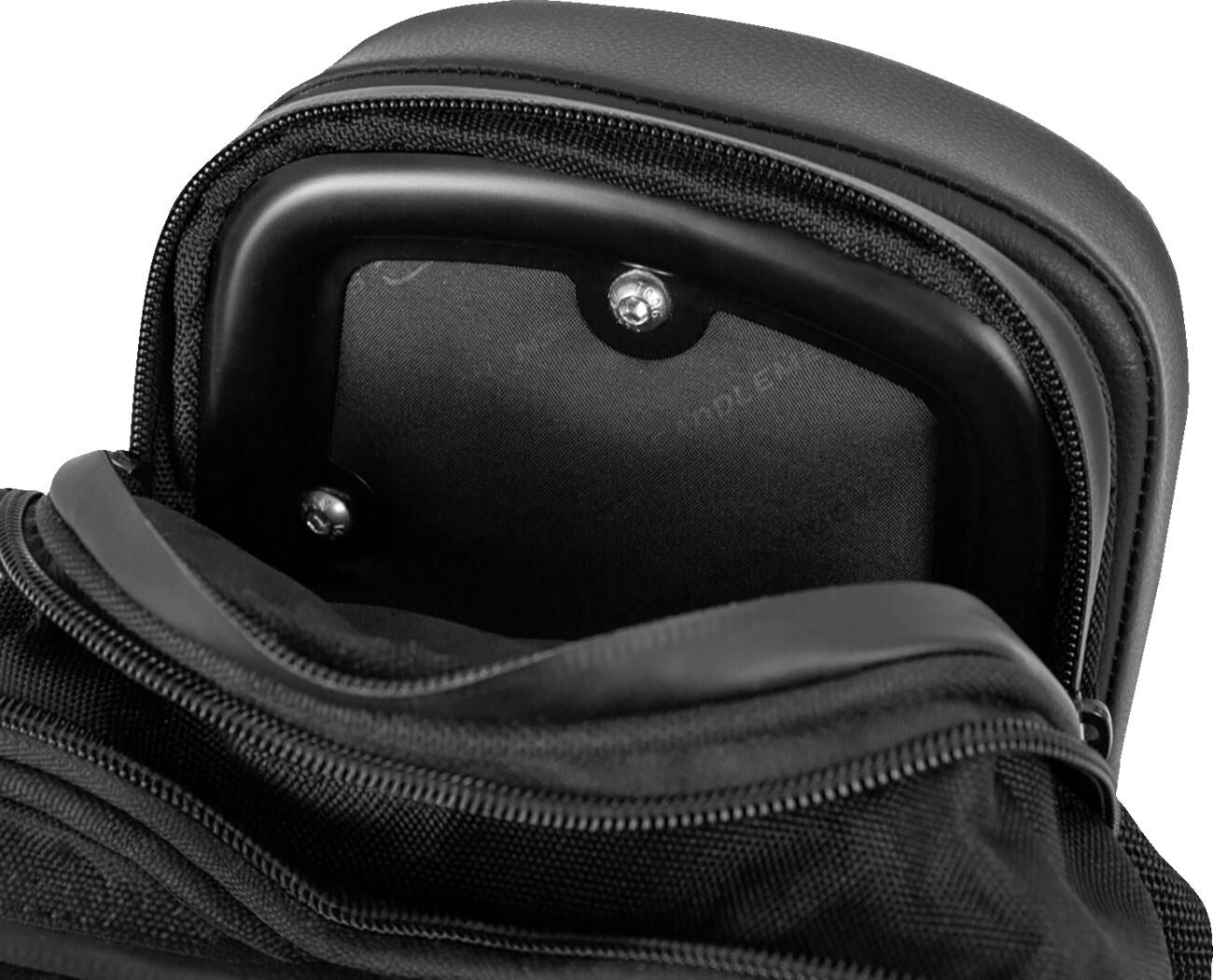 Saddlemen Fundamentals Sissy Bar Bag Black Water Resistant 600D Poly EX000978