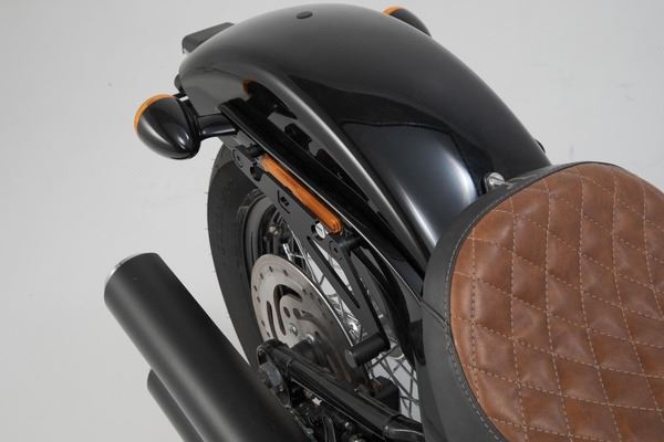 SW MOTECH SLH Side Carrier Right Harley-Davidson Street Bob/ Slim/ Standard HTA.18.682.10100
