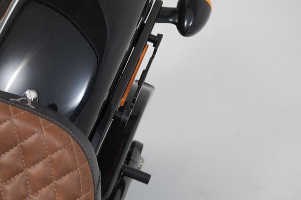 SW MOTECH SLH Side Carrier Left Harley Dav Softail Str Bob Standard HTA.18.682.10000