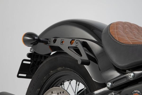 SW MOTECH SLH Side Carrier Right Harley-Davidson Street Bob/ Slim/ Standard HTA.18.682.10100