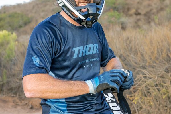 THOR Assist React MX Motorcross Jersey Midnight Blue/Teal 2023 Model