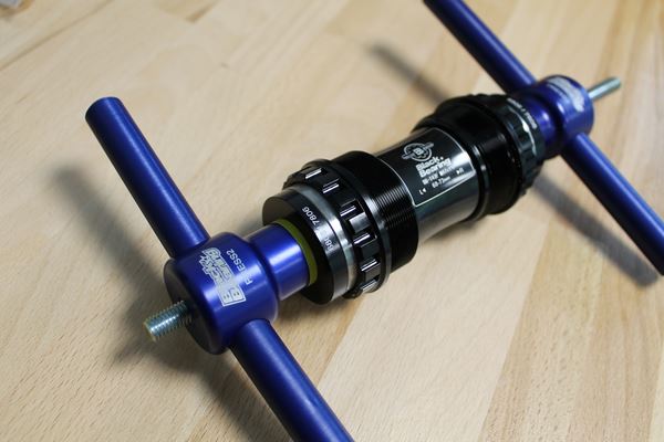 BLACK BEARING TOOL PRESS2 TO-PRESS2