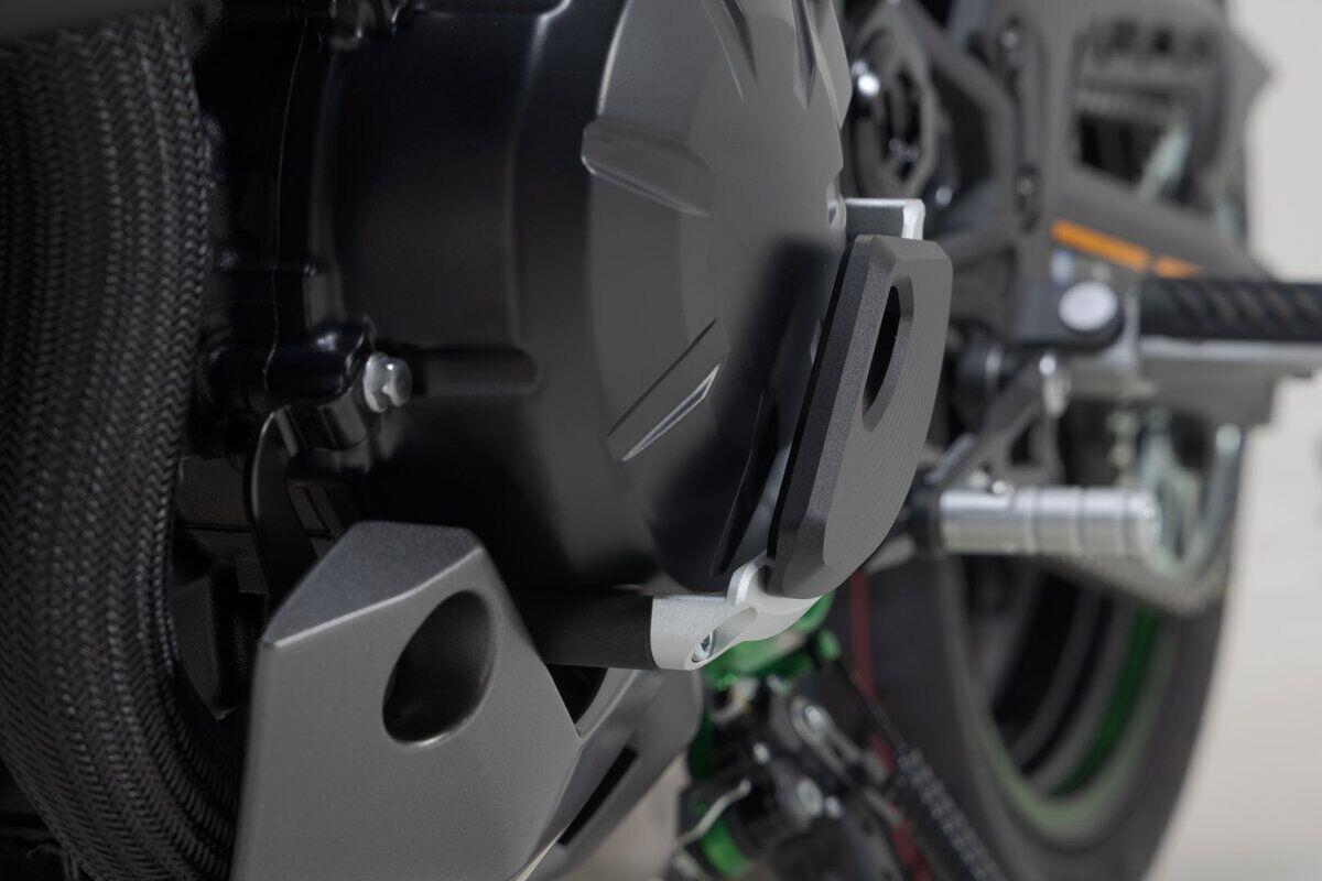 SW-MOTECH Engine Case Protector For Kawasaki Z 900 2017-2025 MSS.08.868.10001
