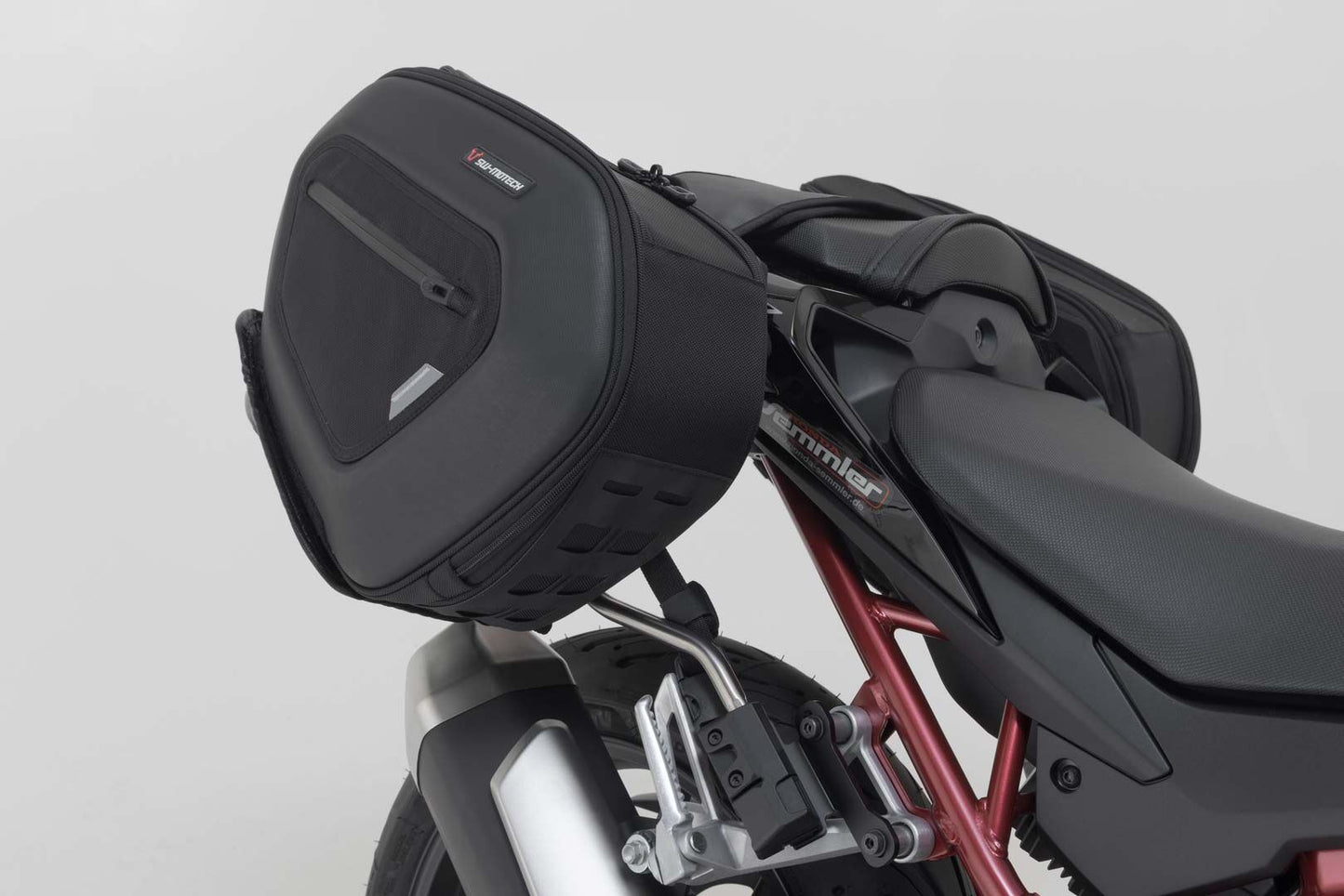 SW MOTECH PRO Blaze Saddlebag Set For Honda CB 750 ABS 23-24 BC.HTA.01.740.36900
