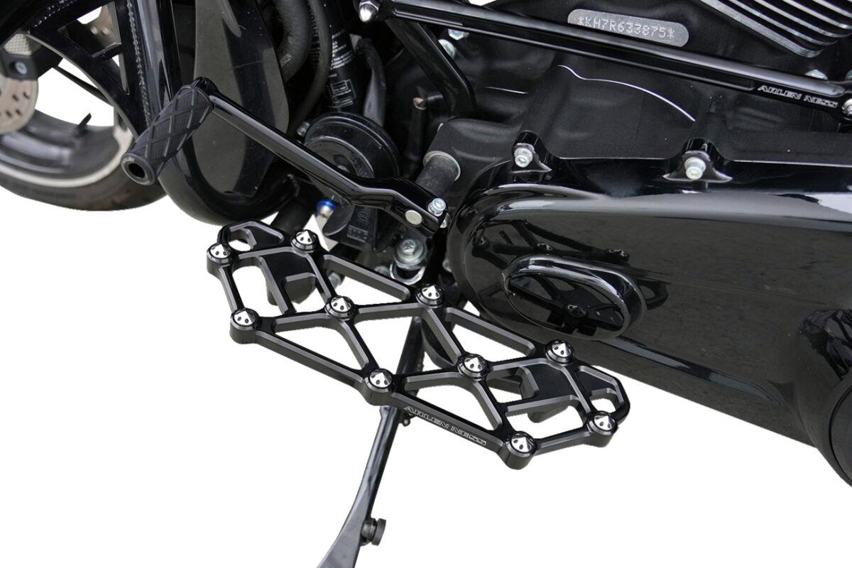 Arlen Ness Diamond Floorboards Black Aluminum Driver Fit Bolt-On 410-053