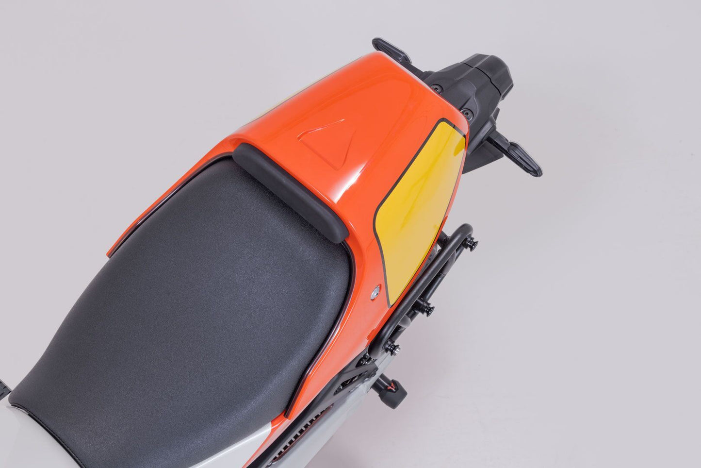SW MOTECH SLC Side Carrier For Yamaha XSR 900 ABS 21-25 HTA.06.932.11001