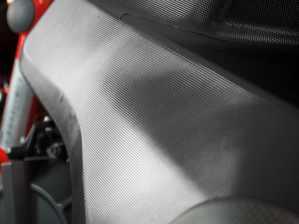 UNIRACING Scratch Saver KTM 890 Adventure TANK BK K49575