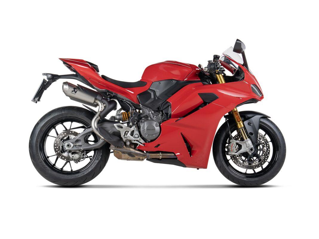 AKRAPOVIC Slip-On Line Muffler STREET TI for DUCATI PANIGALE/STREETFIGHTER V2 890 ABS 25-26 S-D10SO8-HCHNT