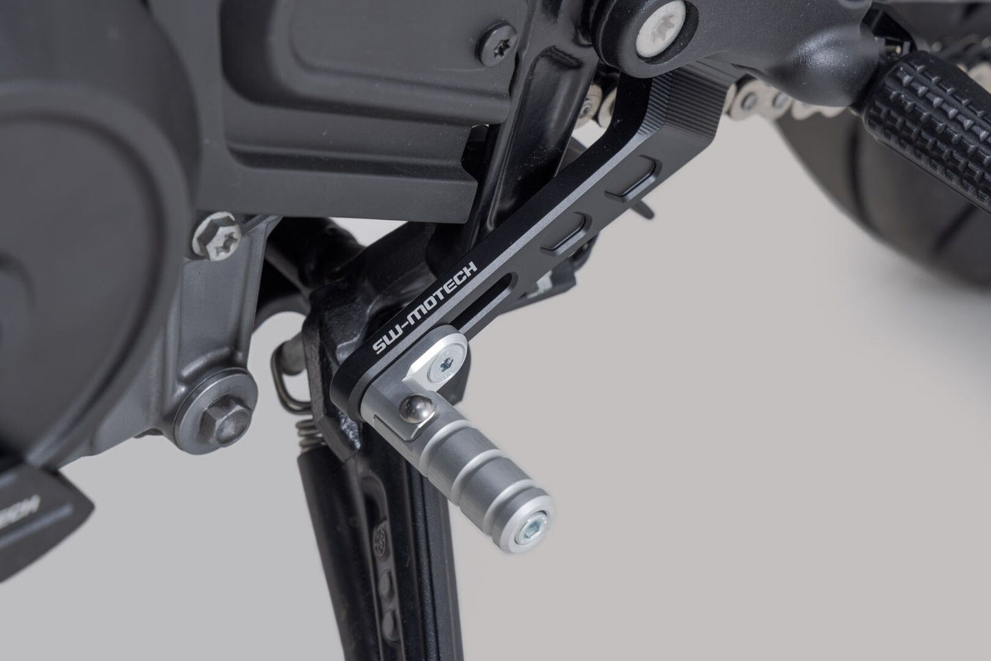 SW MOTECH Gear Lever For KTM Duke 990 ABS 2024 FSC.04.994.10000