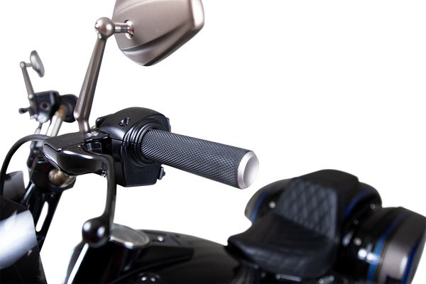 Arlen Ness Knurled Grips Black For Harley Davidson FXLRS 1923 07-24 07-348