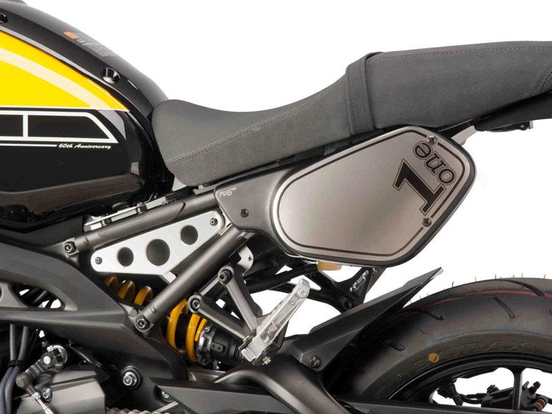 PUIG Retro Side Panels w/ Sticker Set Matt Black for Yamaha XSR 900 16-19 8563J