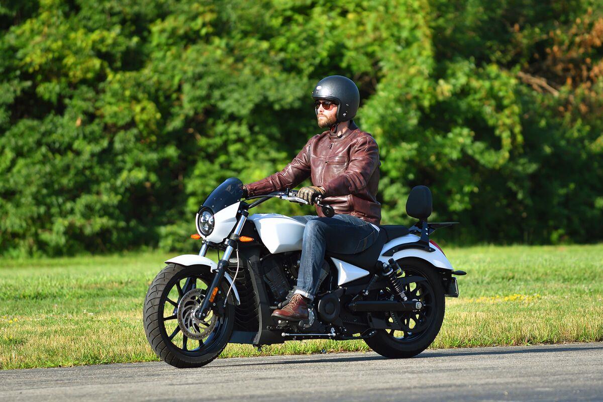 METZELER Crztc F 130/90b16 73h Tl Motorcycle Tyre