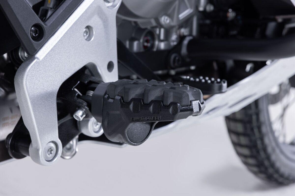 SW-MOTECH EVO Footrest Kit FRS.10.112.10000/B
